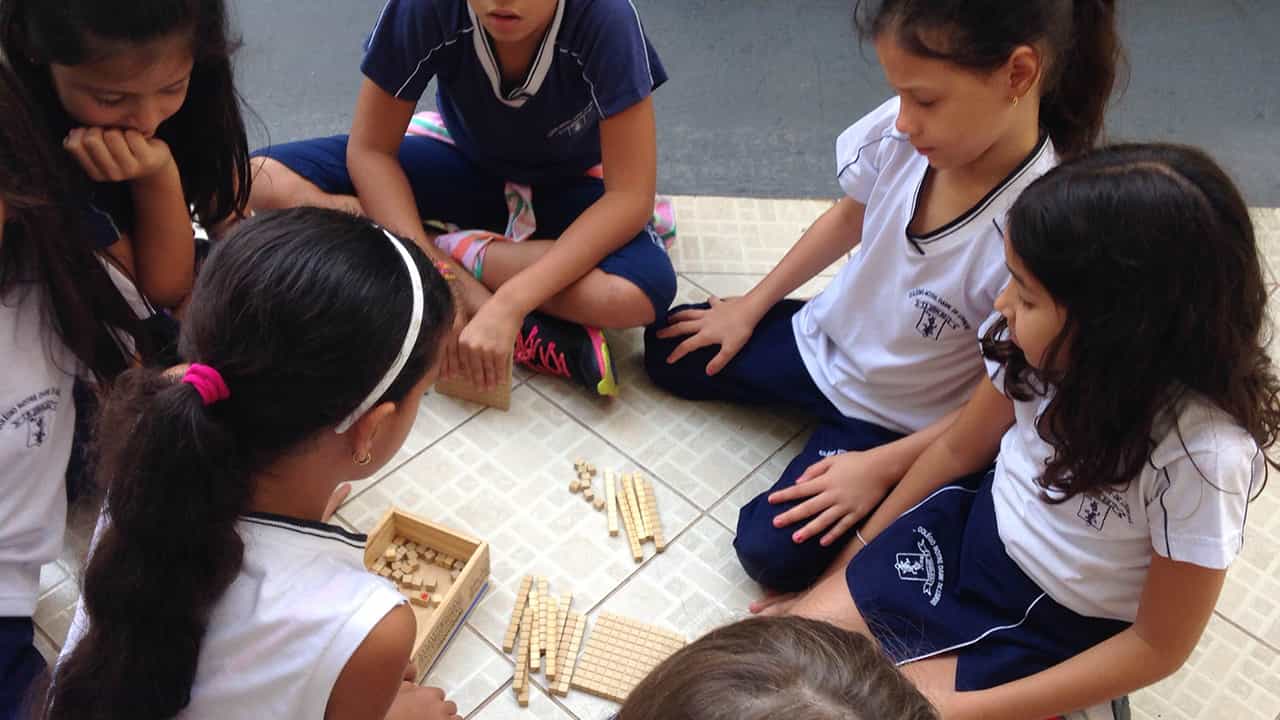 Nada melhor do que aprender brincando!