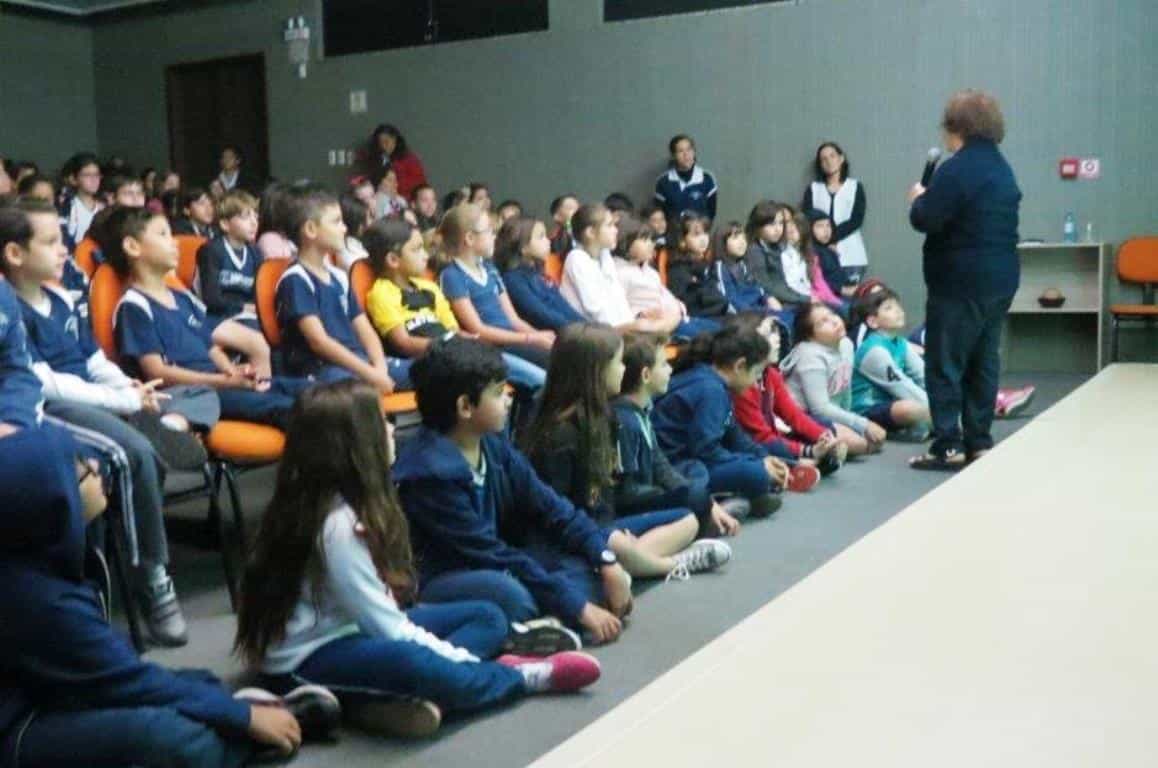 Palestra vocacional com Irmã Denize