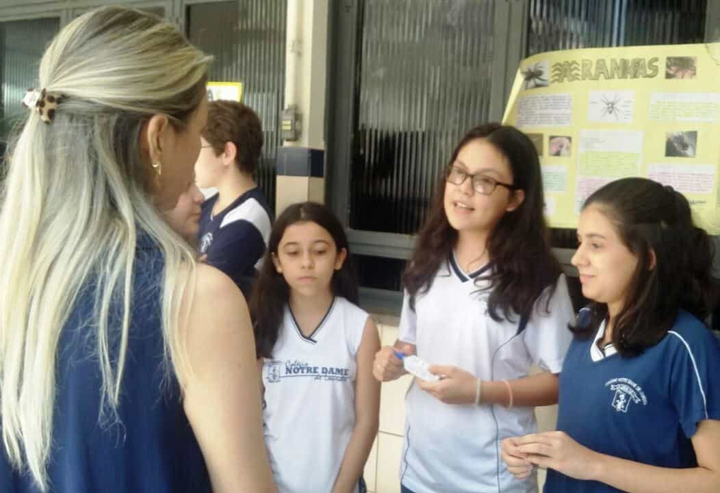 Alunos do 7º Ano apresentam pesquisa sobre animais