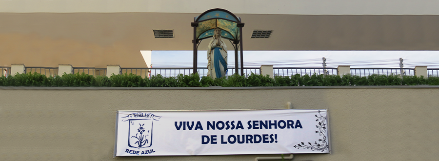 Viva Nossa Senhora de Lourdes