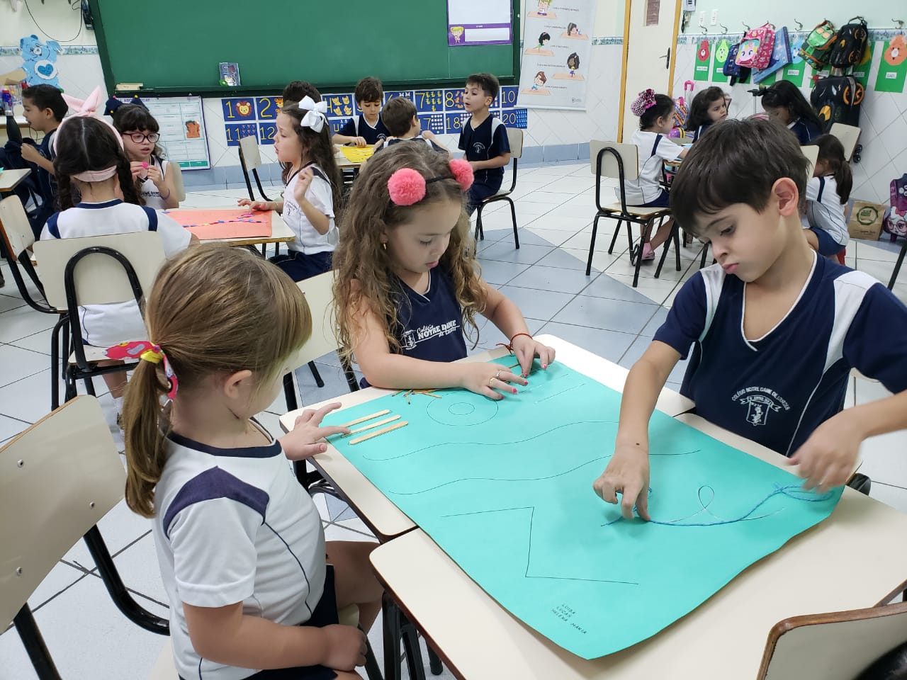 Trabalhando em grupo a psicomotricidade