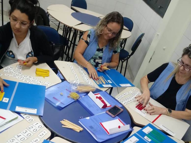 Oficina de Matemática com professores da Educação Infantil