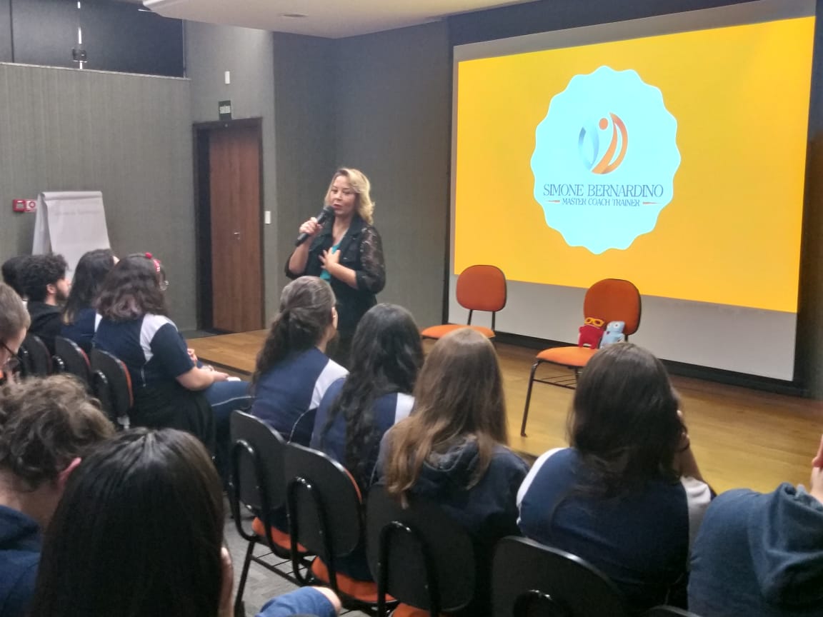 Palestra ‘O que você quer do futuro?’ com a Master Coach Trainer Simone Bernardino