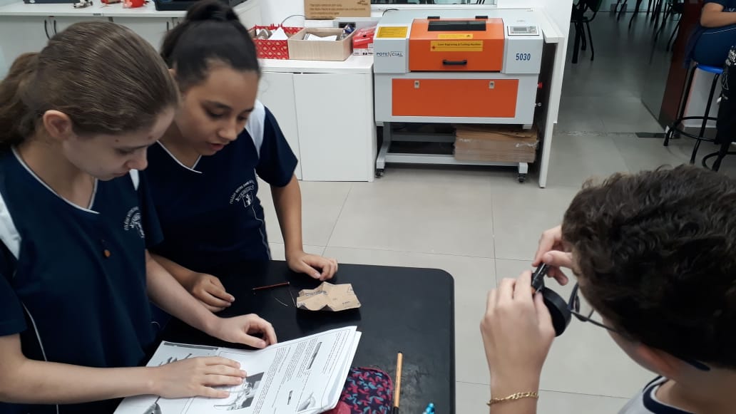 Aula maker 8º ano - Eletroimã e Circuitos Elétricos