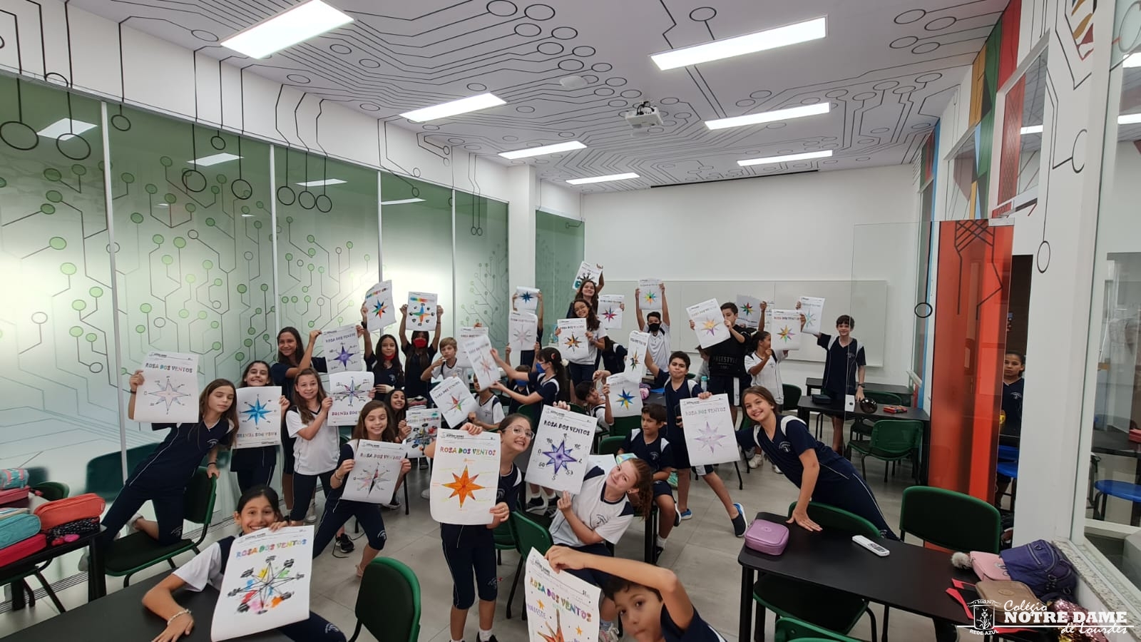 Matéria / Aula de Geografia na Sala Maker - Colégio Notre Dame de