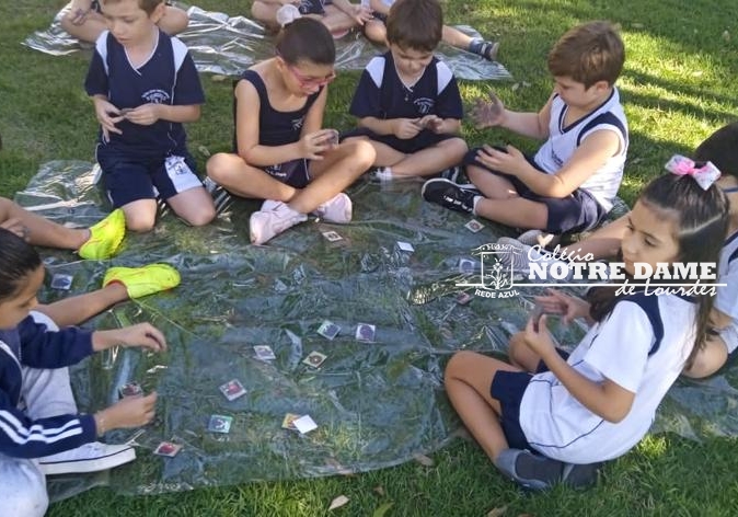 Uma linda joaninha - visita ilustre nas turminhas do Infantil II B e C